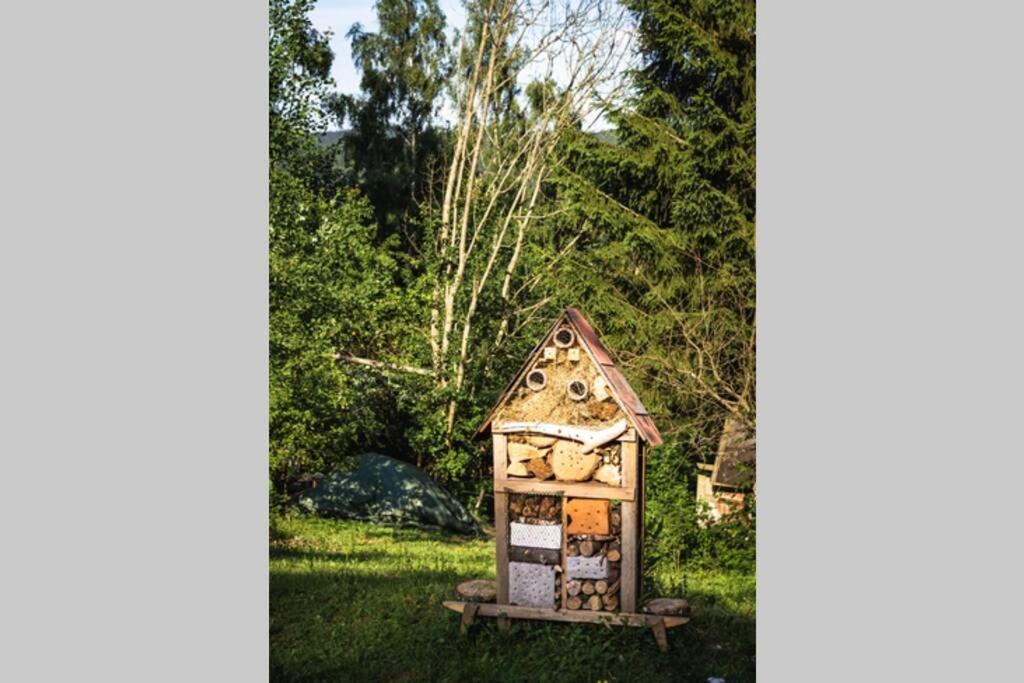 Enjoy Cozy Romance Hills Forest Gardens Views Sauna Whirlpool Bath