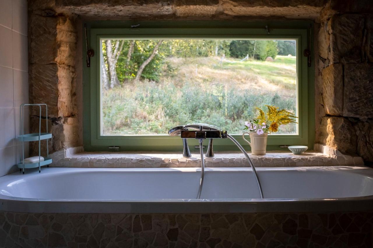 Апартаменты Enjoy Cozy Romance Hills Forest Gardens Views Sauna Whirlpool Bath Яблонне-в-Подьештеди